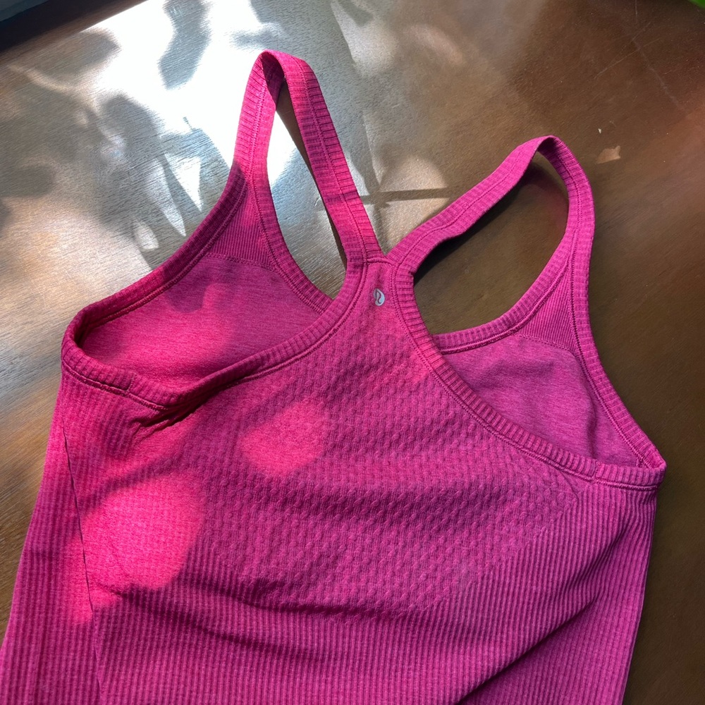 Lululemon tank top workout top